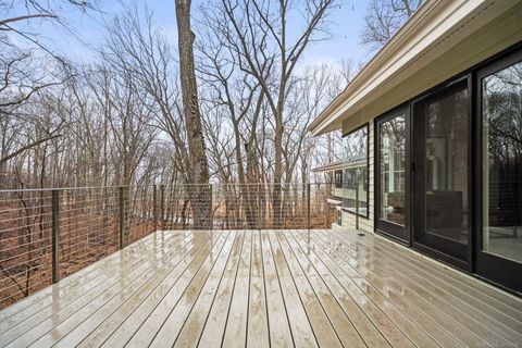 listing image 85