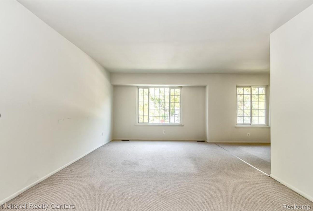 30260 Southfield Rd.