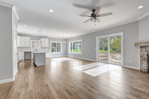 A home in GrandBlancCharterTownship_Genesee