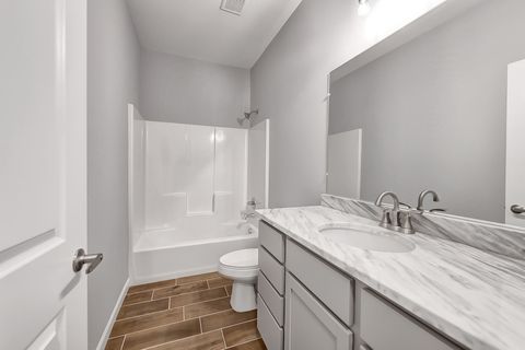 A home in GrandBlancCharterTownship_Genesee