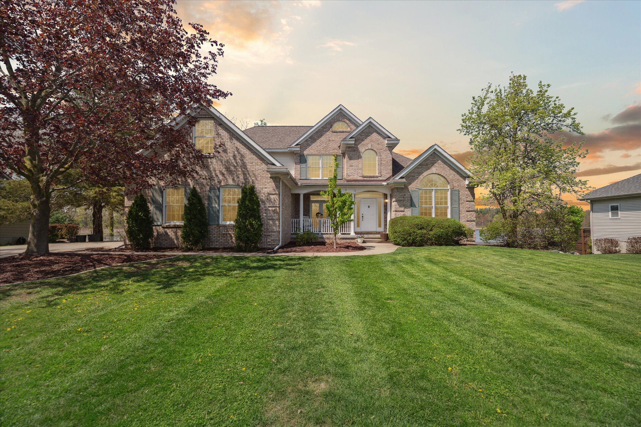 16516 W HORSESHOE Trail