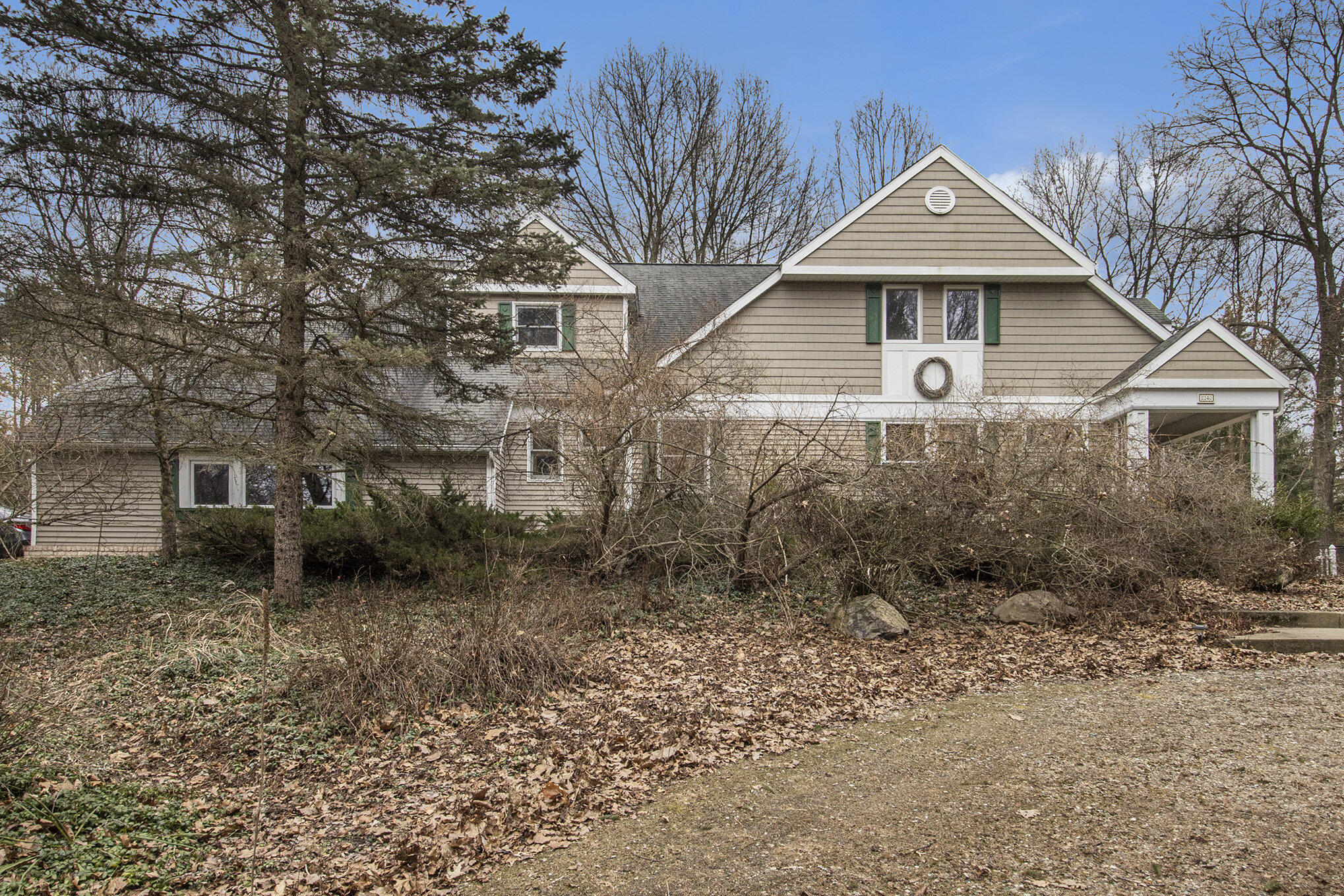 2340 Learmonth Lane