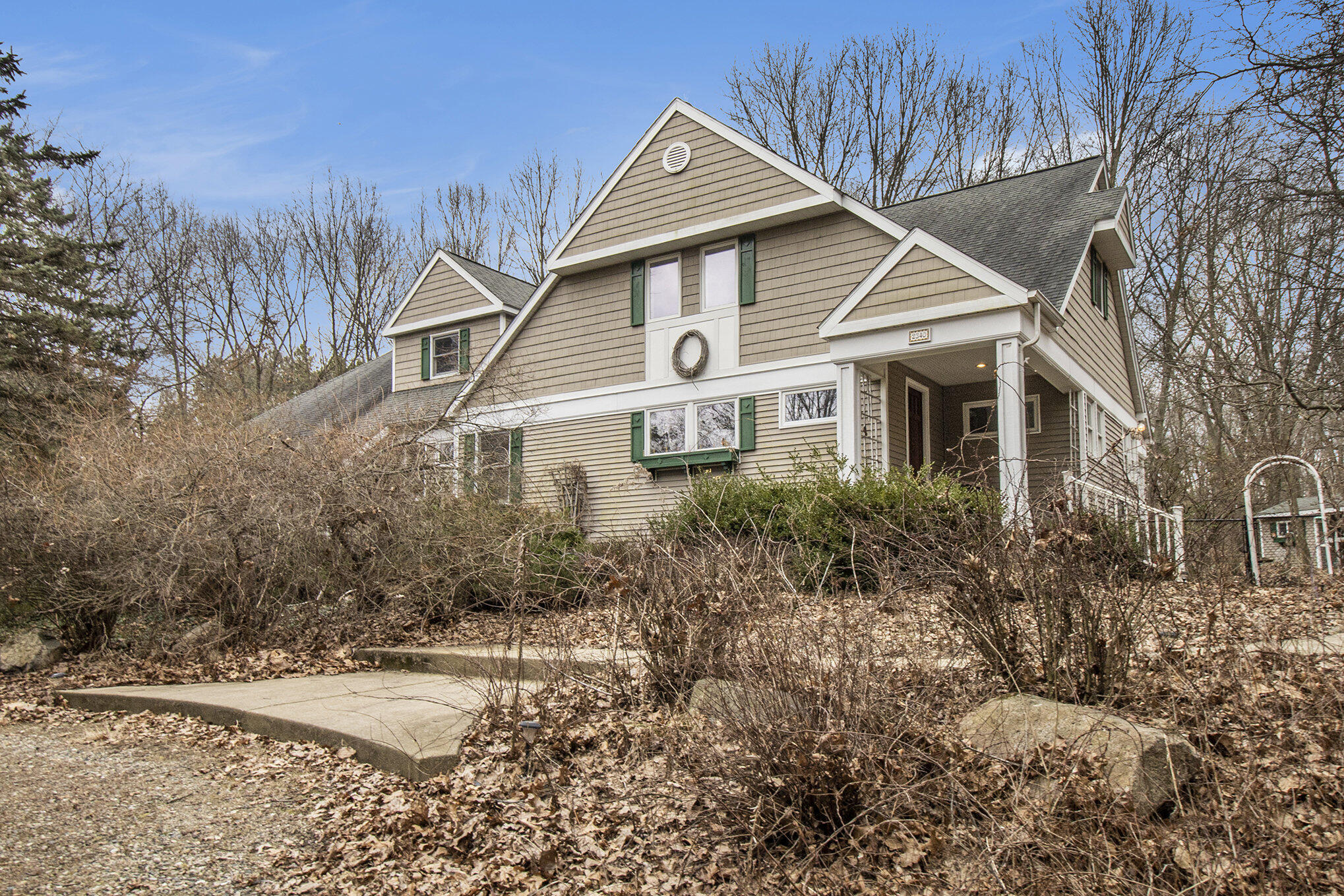 2340 Learmonth Lane