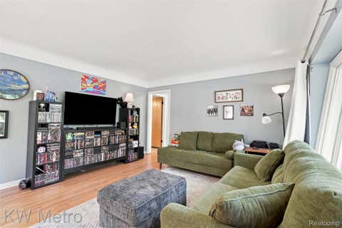 Tiny photo for 22011 Whitmore Street, Oak Park City, MI 48237 (MLS # 20261066810)