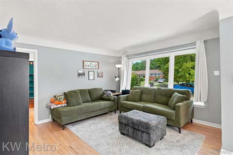 Tiny photo for 22011 Whitmore Street, Oak Park City, MI 48237 (MLS # 20261066810)
