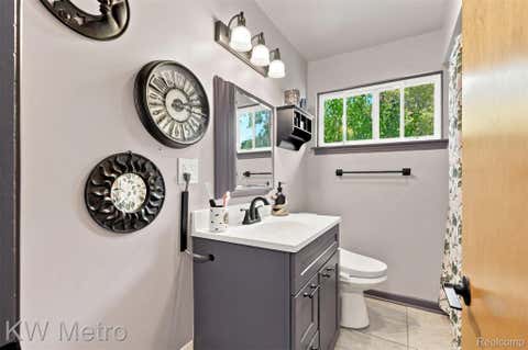 Tiny photo for 22011 Whitmore Street, Oak Park City, MI 48237 (MLS # 20261066810)