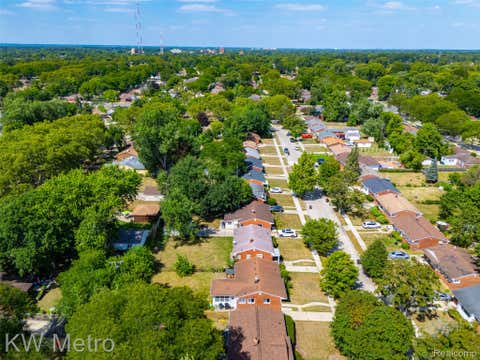 Tiny photo for 22011 Whitmore Street, Oak Park City, MI 48237 (MLS # 20261066810)
