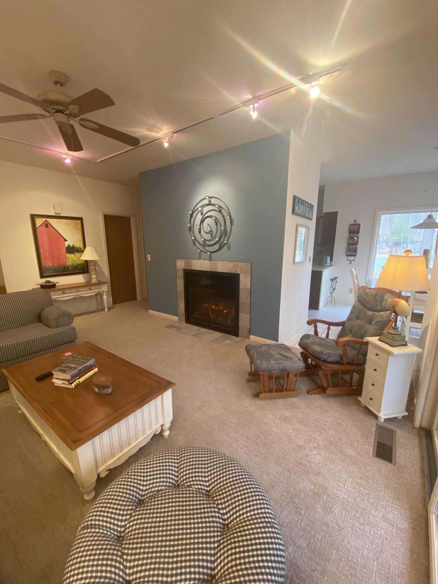 1501 W Water Street 71