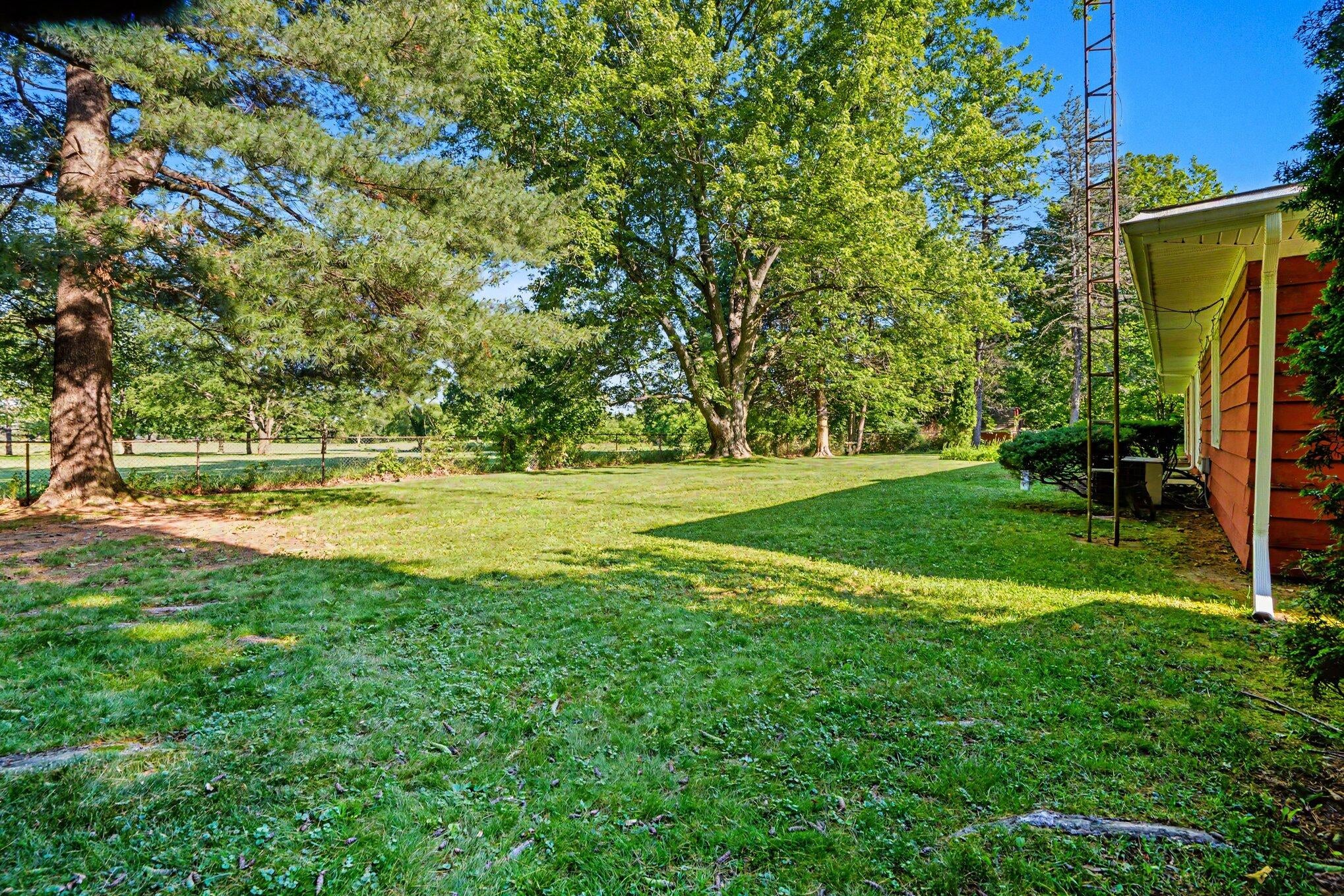 16172 Brookwood Drive