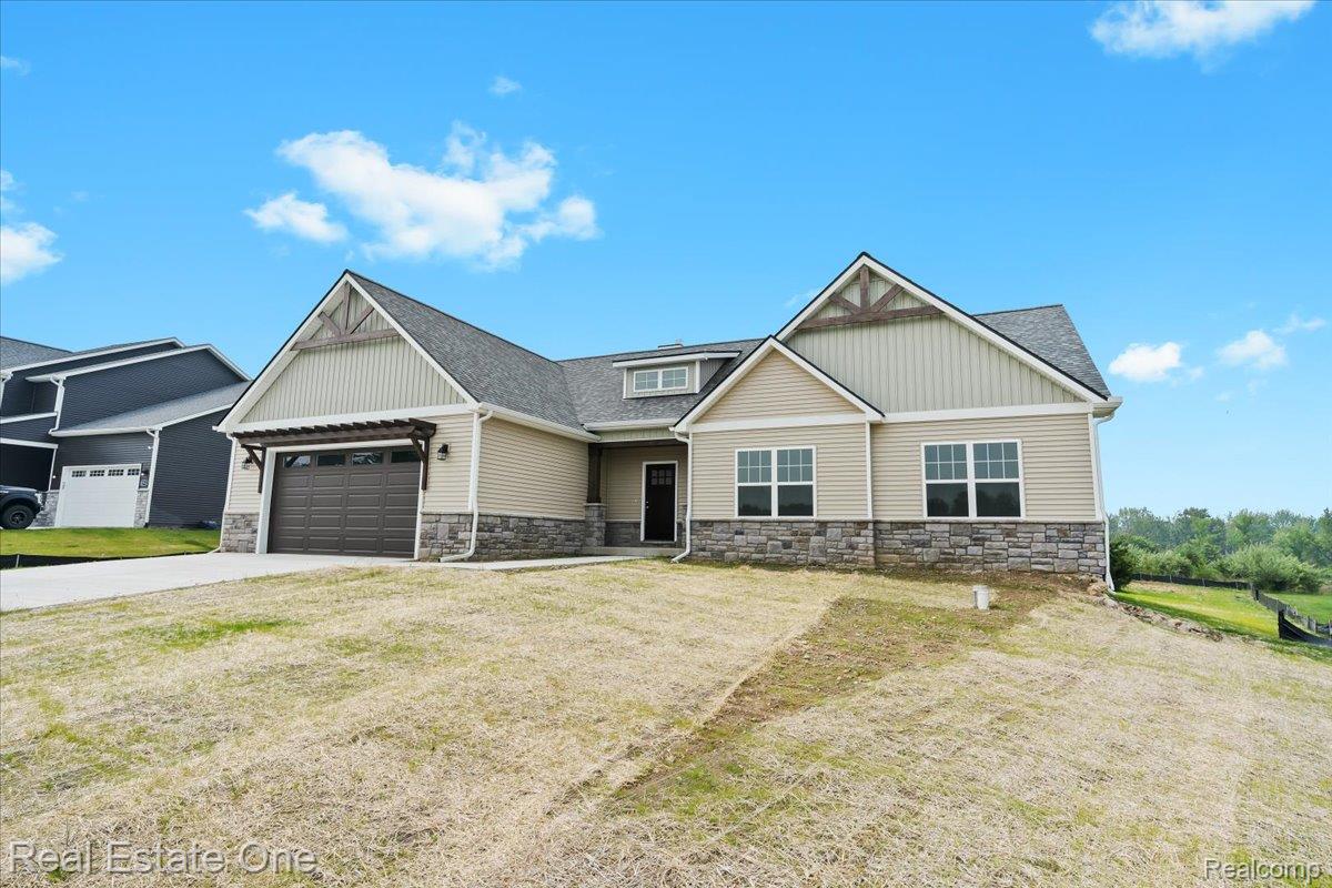 2763 Clivedon Road
