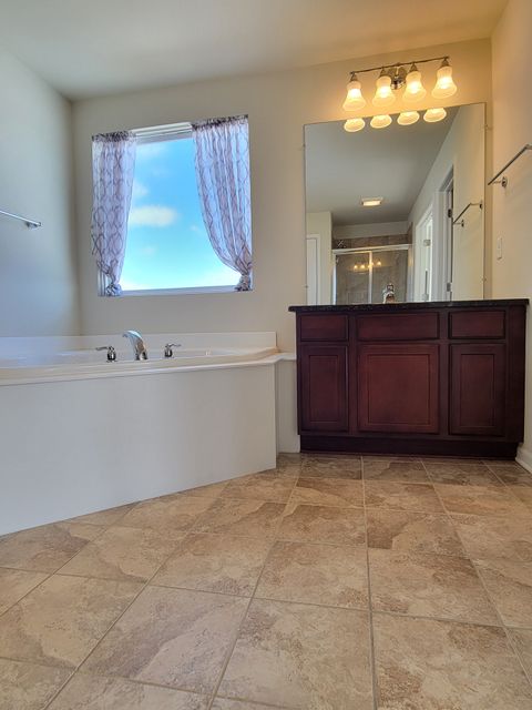 A home in GrandBlancCharterTownship_Genesee