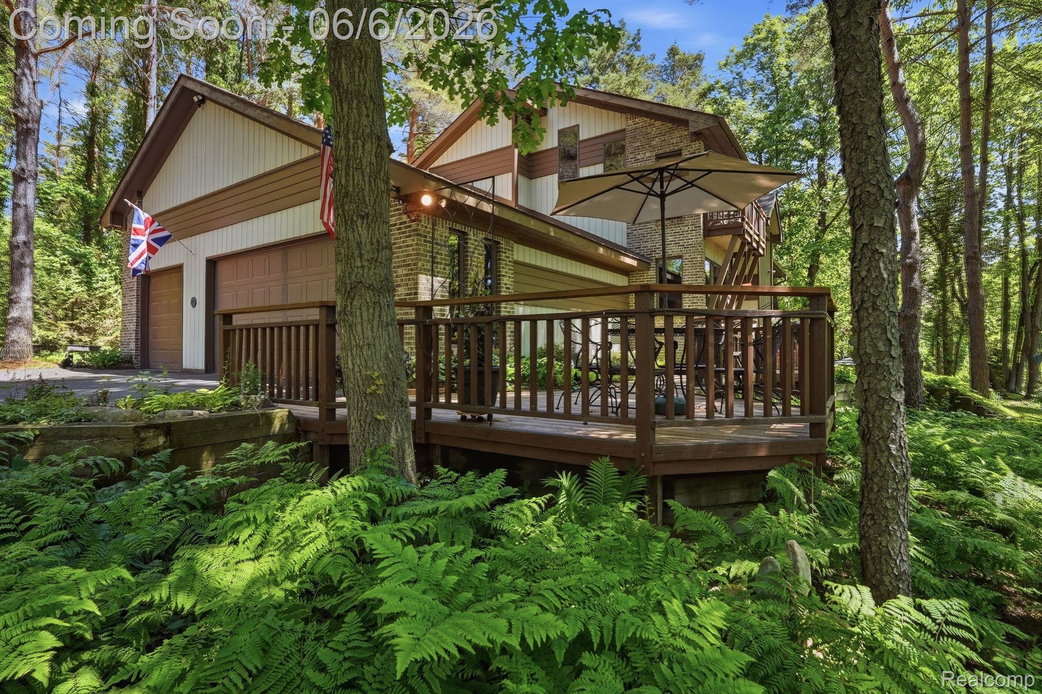 356 Avanti Lane
