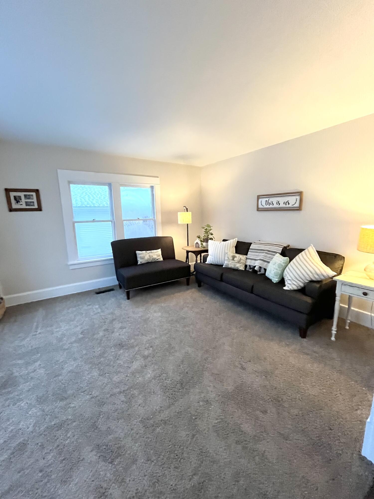 208 E Electric Court