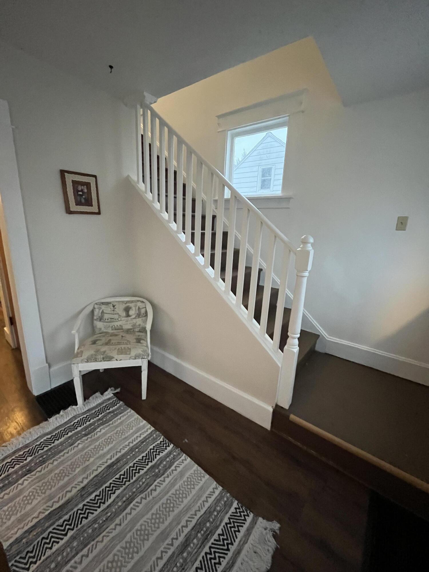 208 E Electric Court