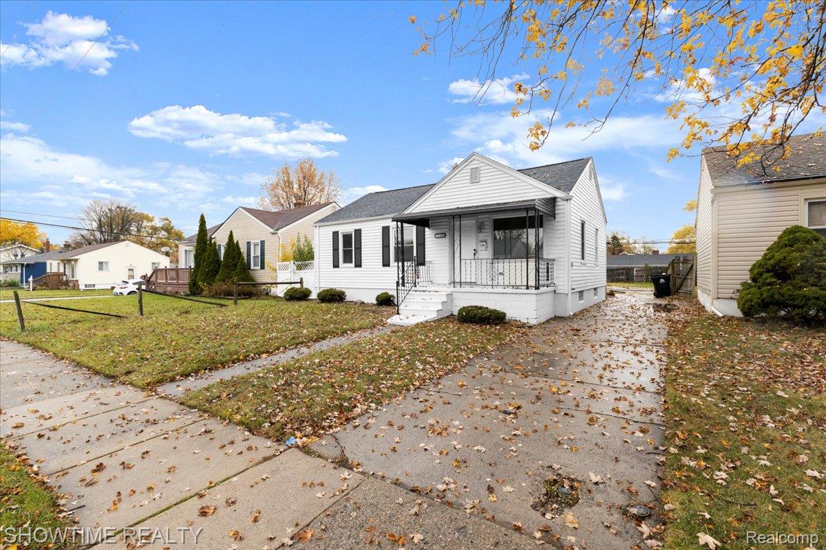 26400 Blumfield Street