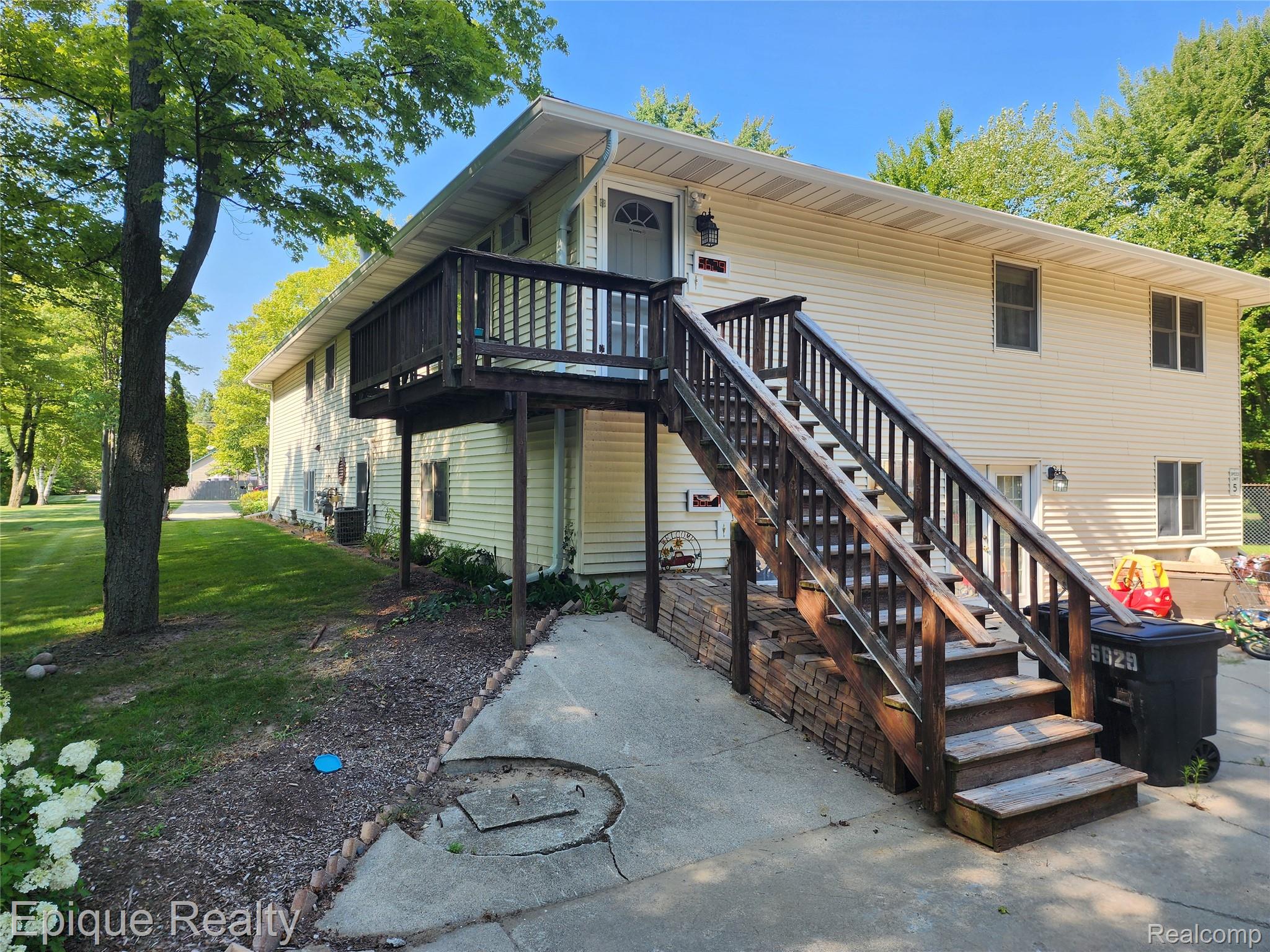 5629 Lapeer Road