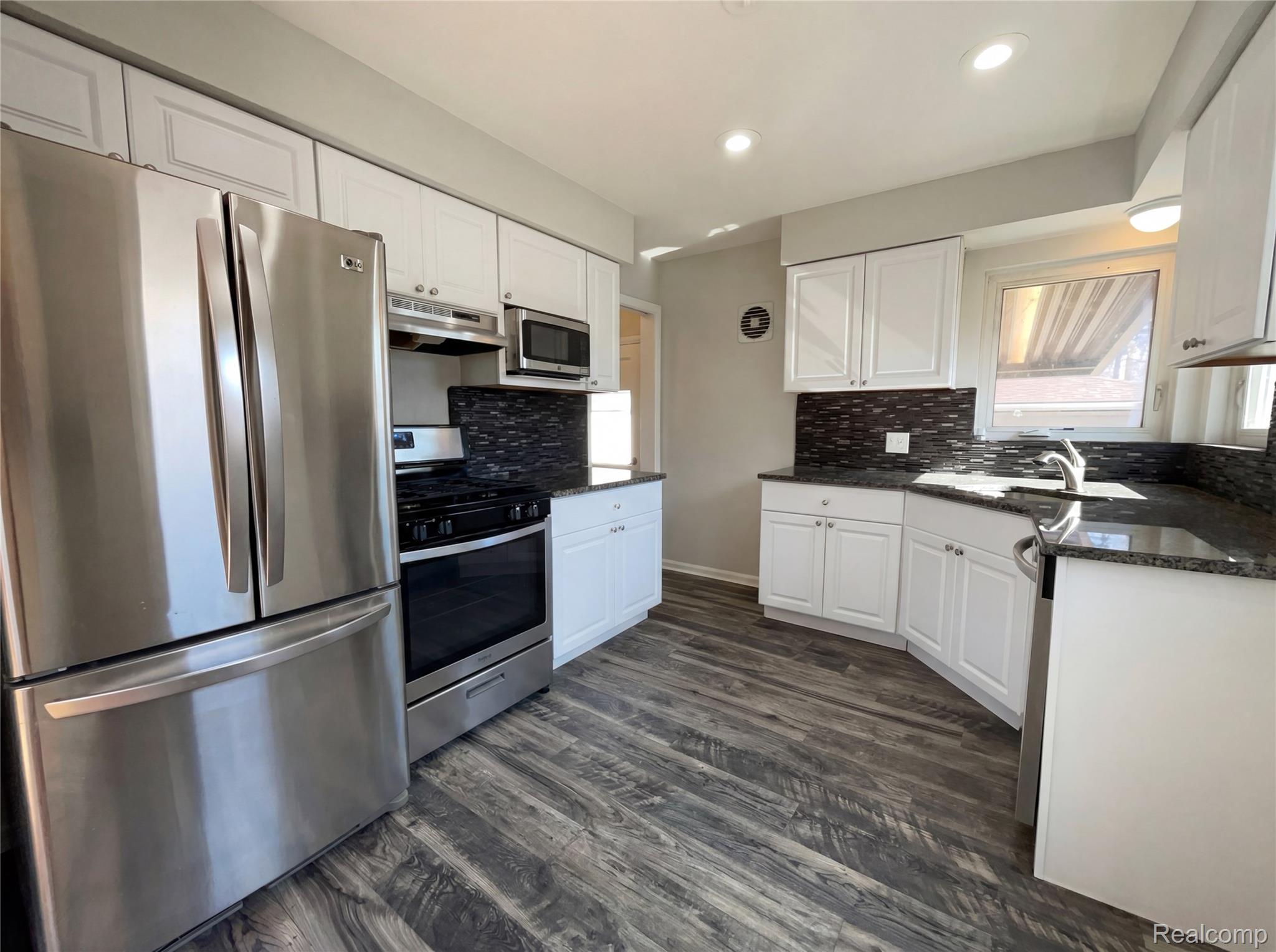 29212 Ursuline Street