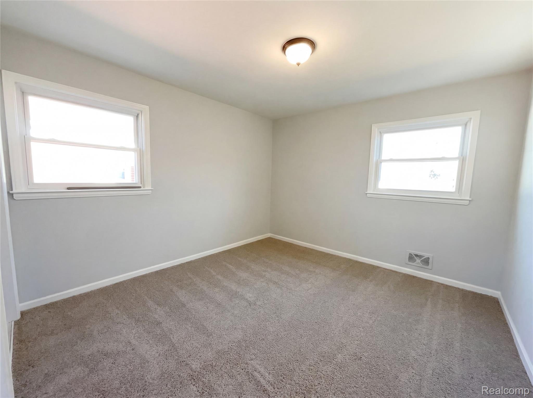 29212 Ursuline Street