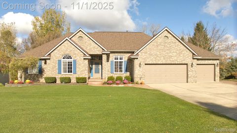 4400 Oak Tree Trail Fenton City MI 48430