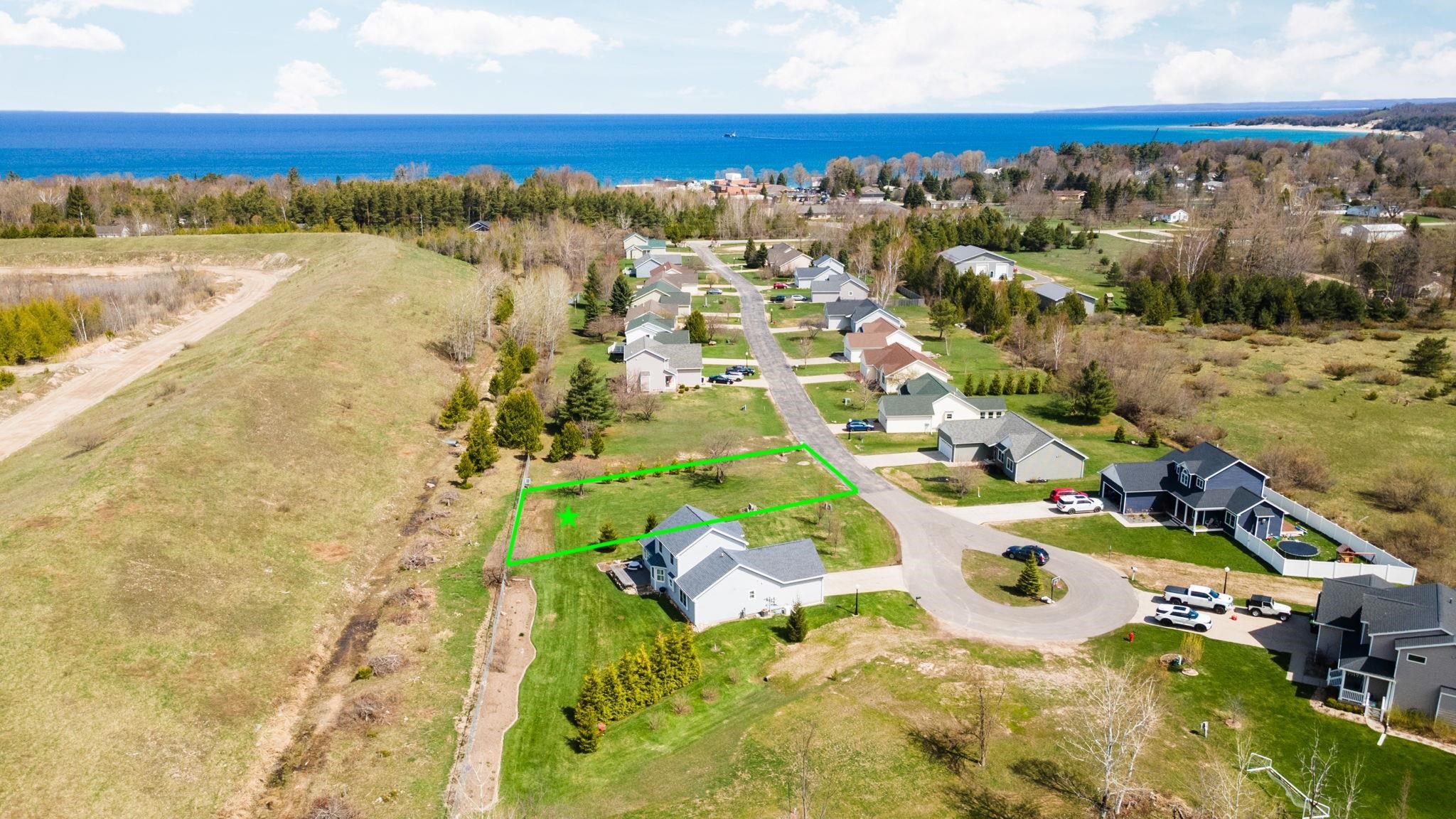 Unit 17 Applewood Drive