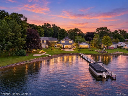 9749 BEVERLY DR, LAKELAND, MI 48143 - Image 3d6831e6e11466a3d2a9f3fce7b6a2f5/2684378313