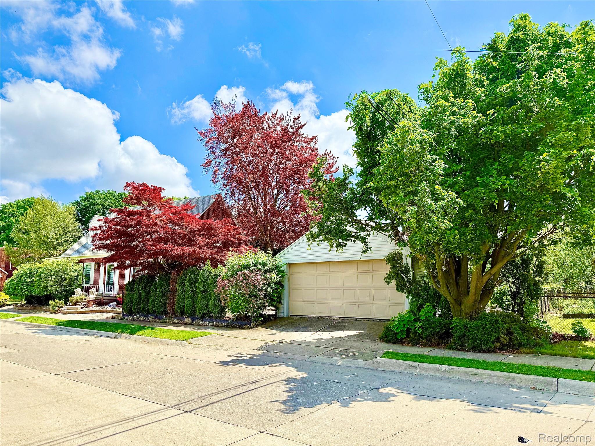 4775 ORCHARD Avenue