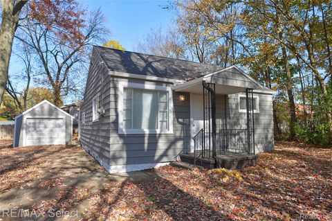 2429 Lincoln Manor Drive Grand Blanc Charter Township MI 48507