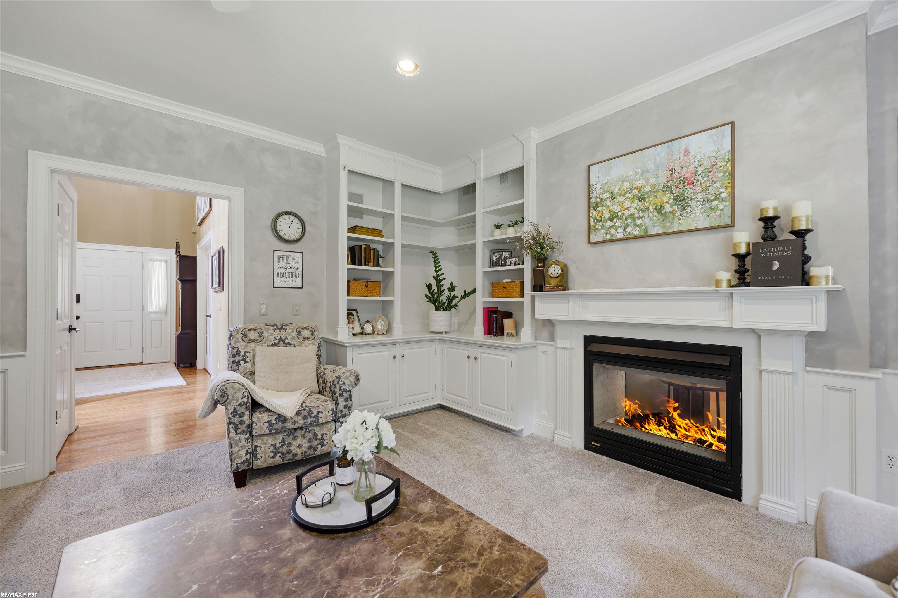 12294 Parkside Circle