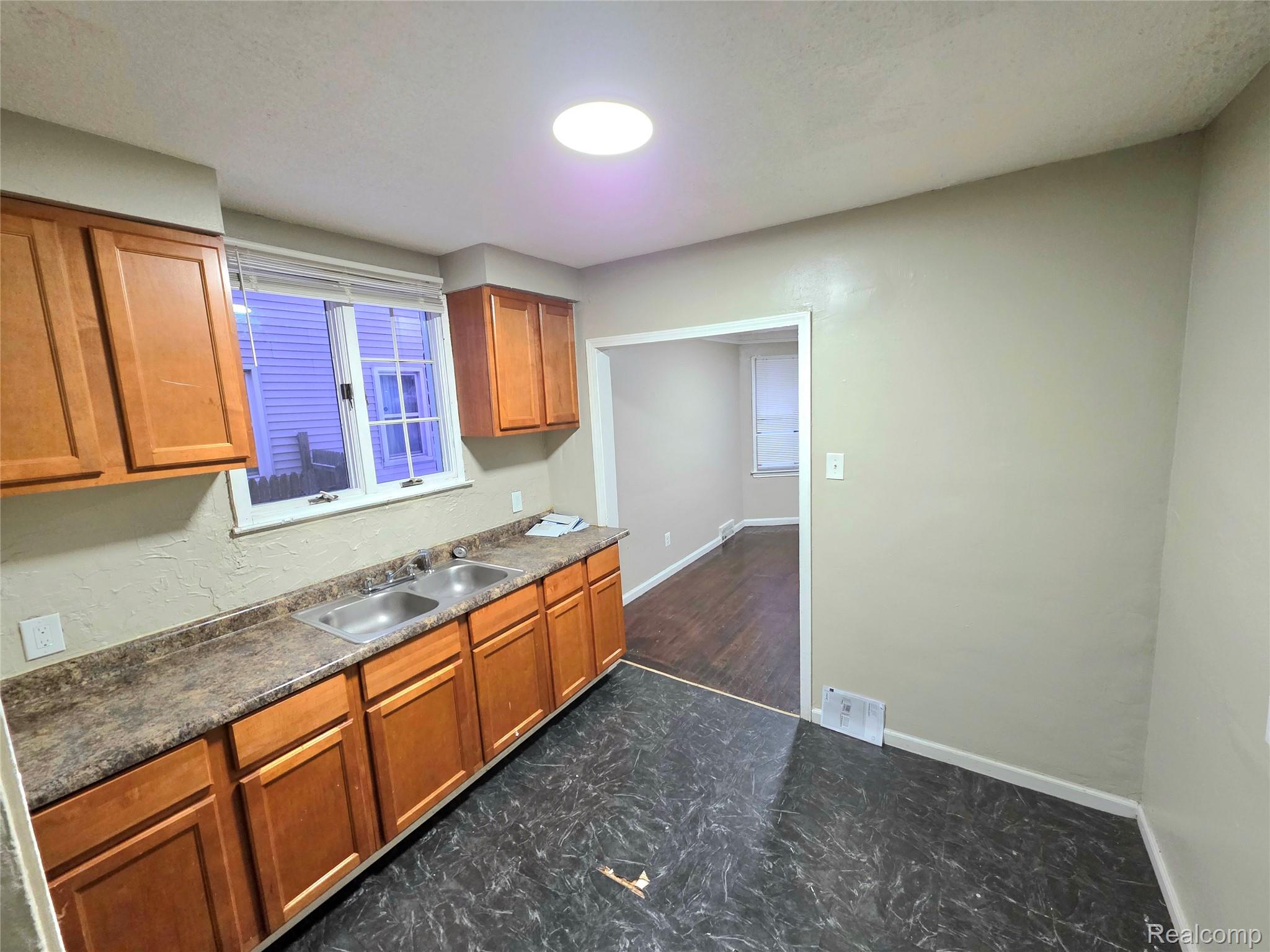 14235 WINTHROP Street