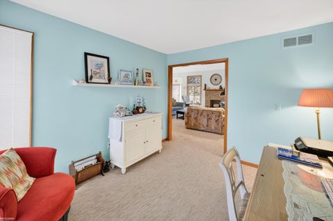 Tiny photo for 54413 Cambridge Drive, Shelby Charter Township, MI 48315 (MLS # 58050201254)