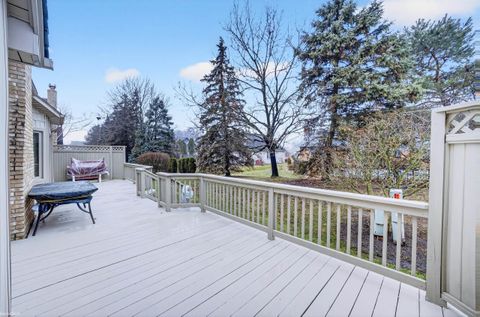 Tiny photo for 54413 Cambridge Drive, Shelby Charter Township, MI 48315 (MLS # 58050201254)