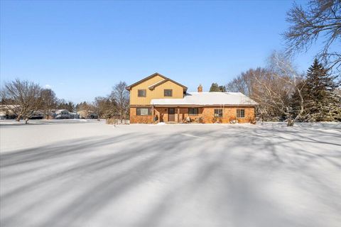 1633 Majon Drive Highland Charter Township MI 48356