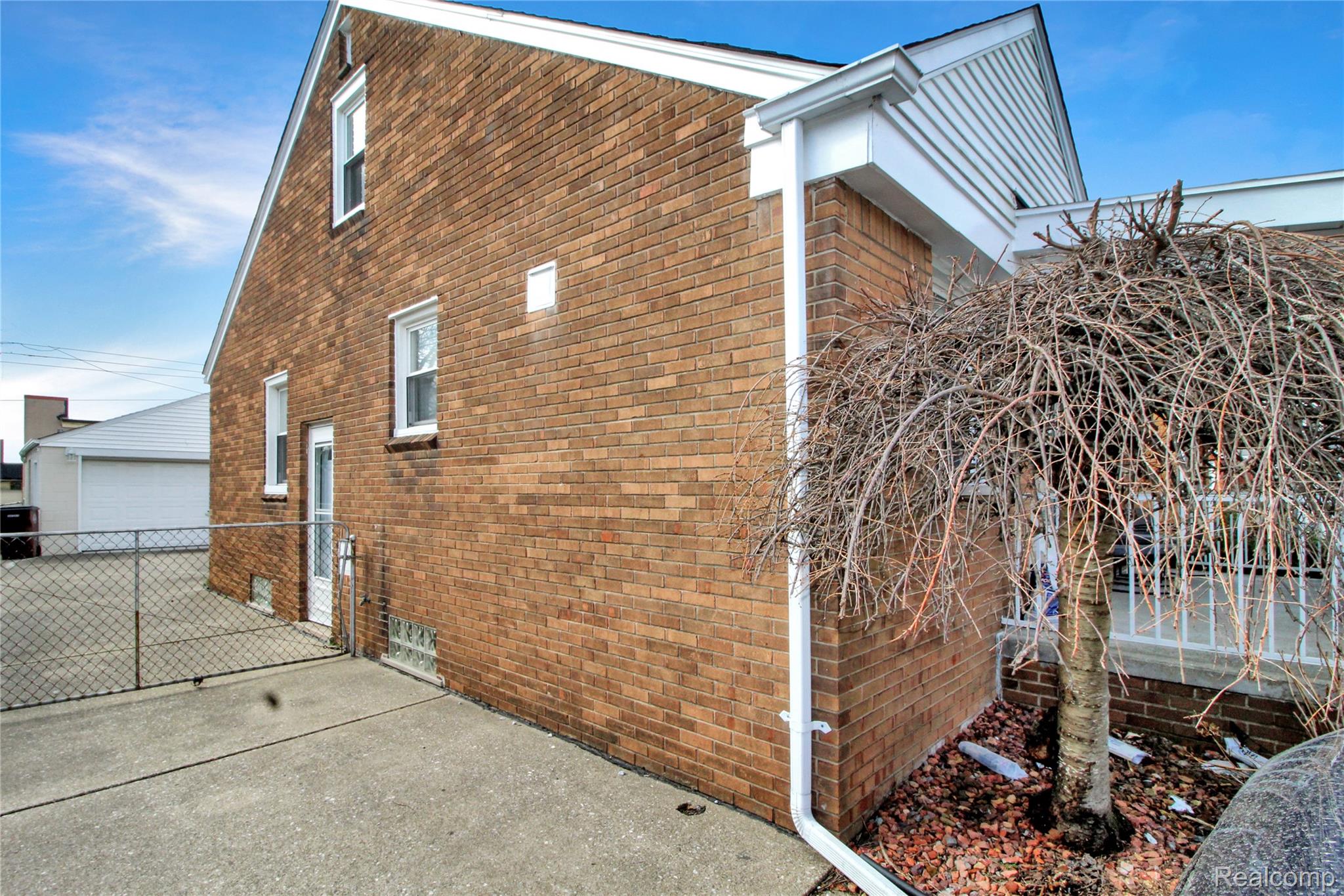 12883 Callender Street