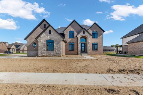 49940 Langford Drive Macomb Township MI 48044