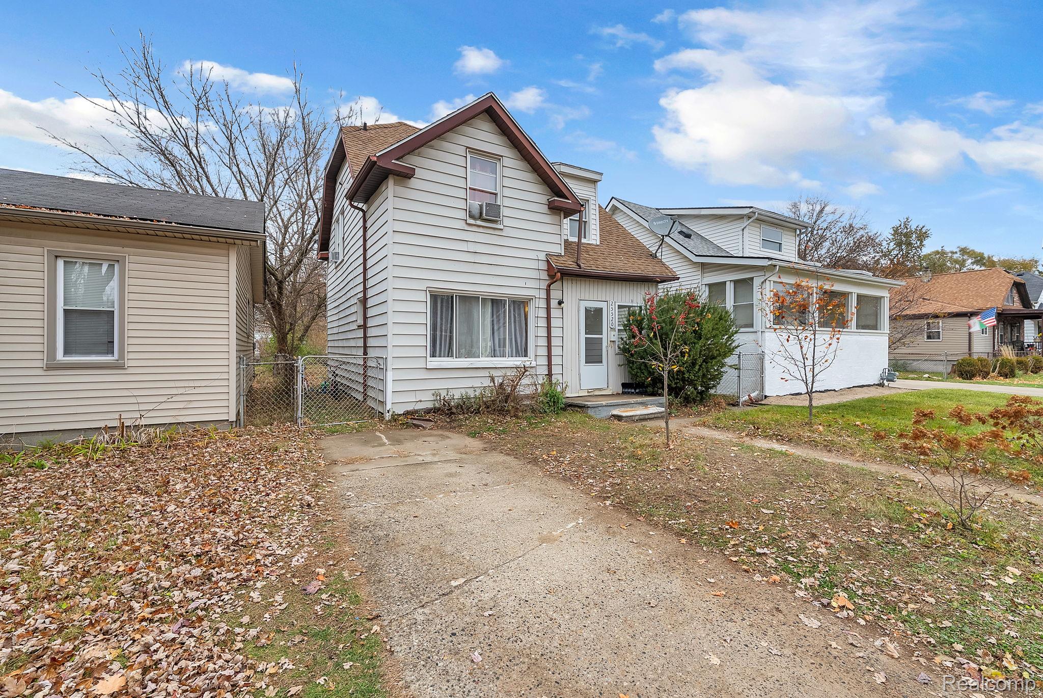 25520 New York Street