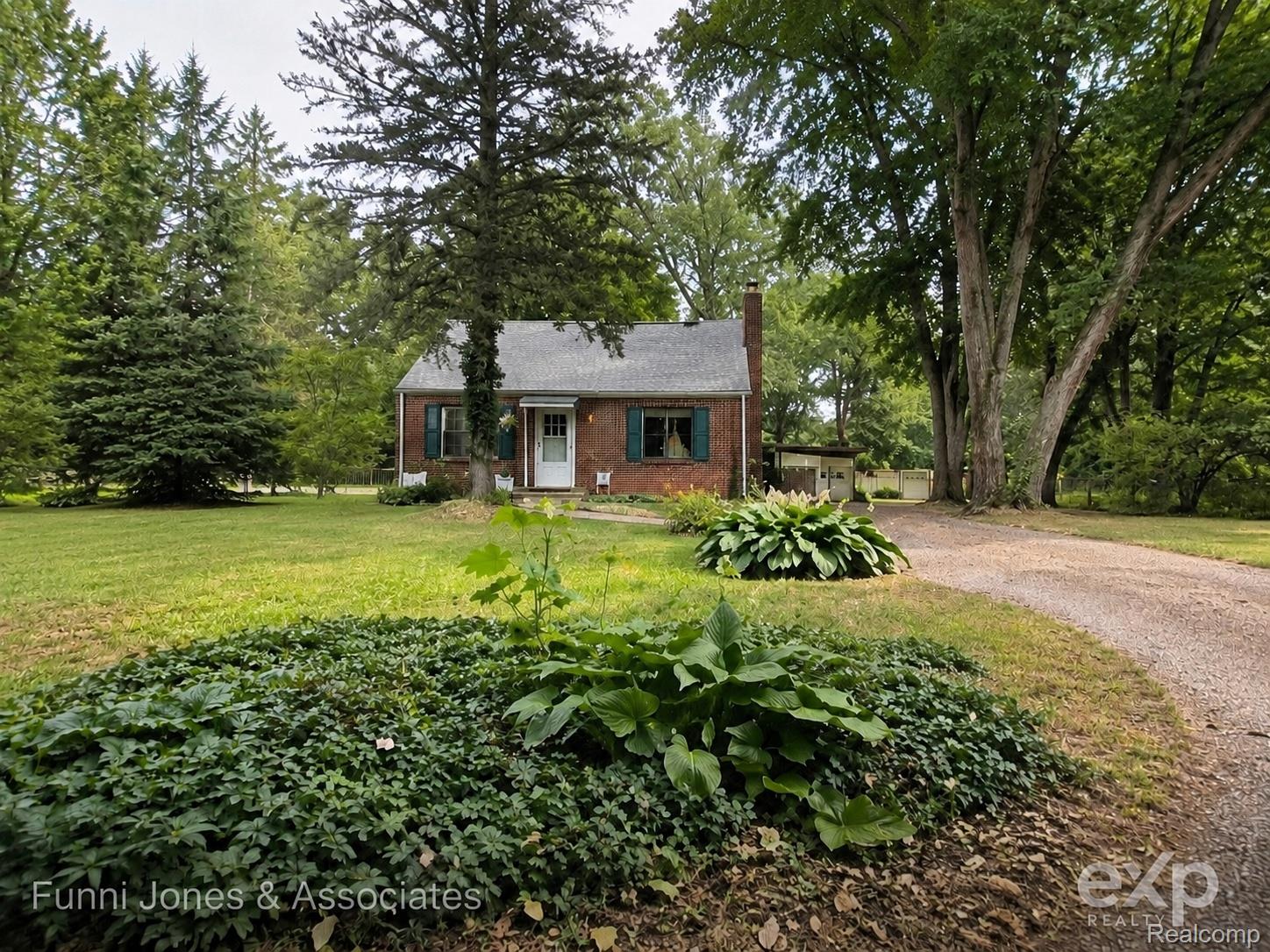 9552 Wayne Road