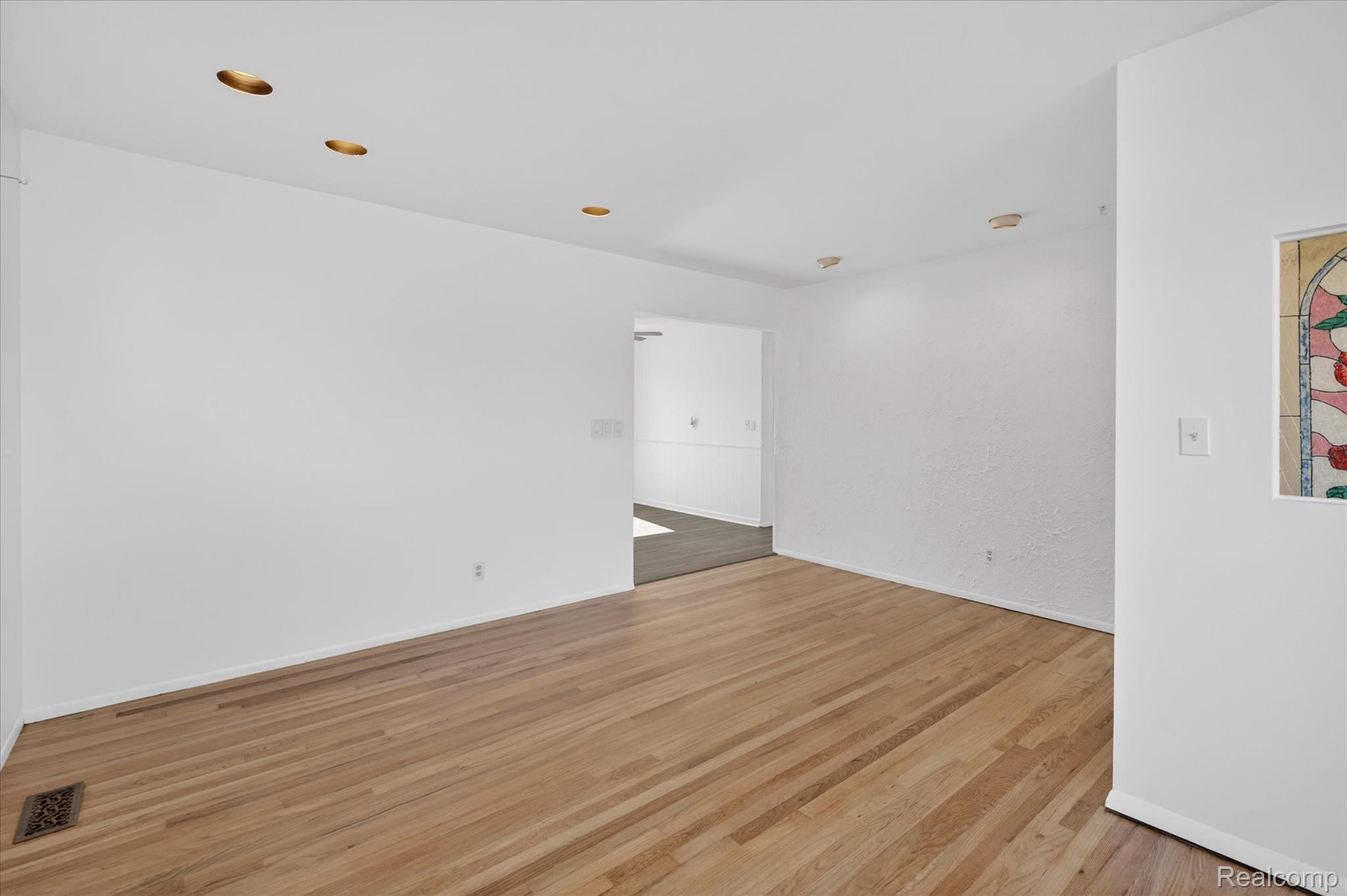 14611 Kingston Street