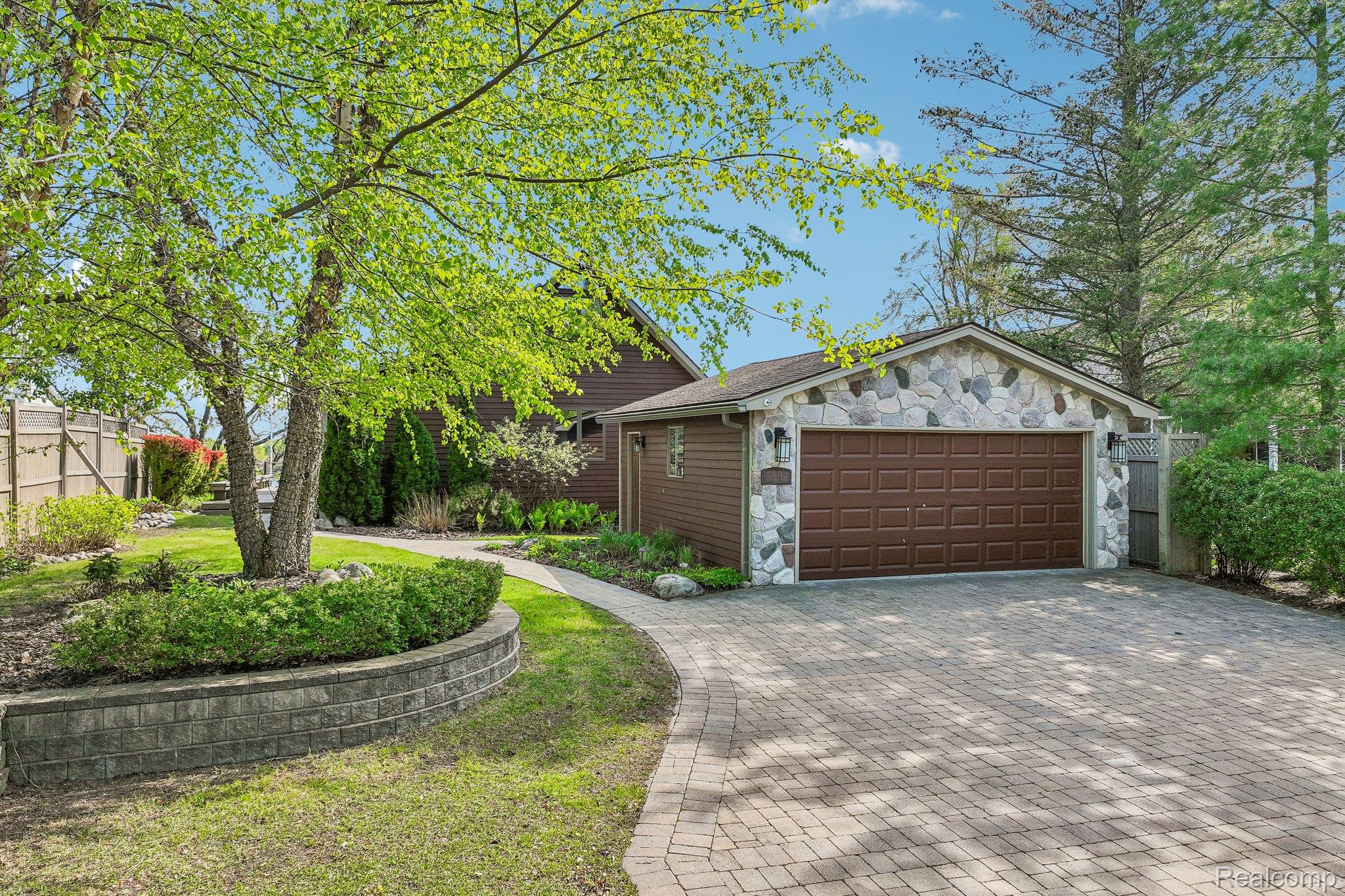 3641 MANN Road