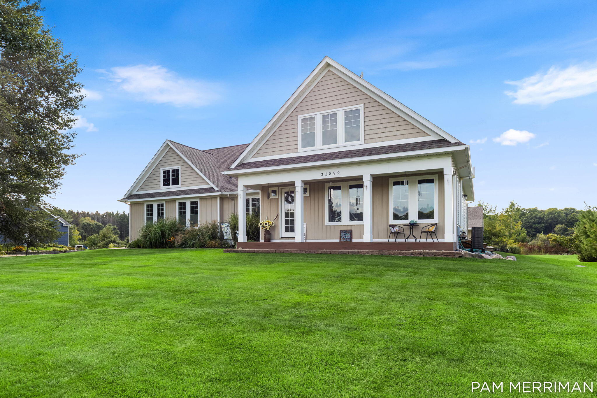 21899 Hilltop Circle
