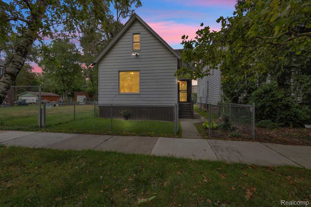 Photo of 4450 Military Street, Detroit City, MI 48210 (MLS # 20261070250)