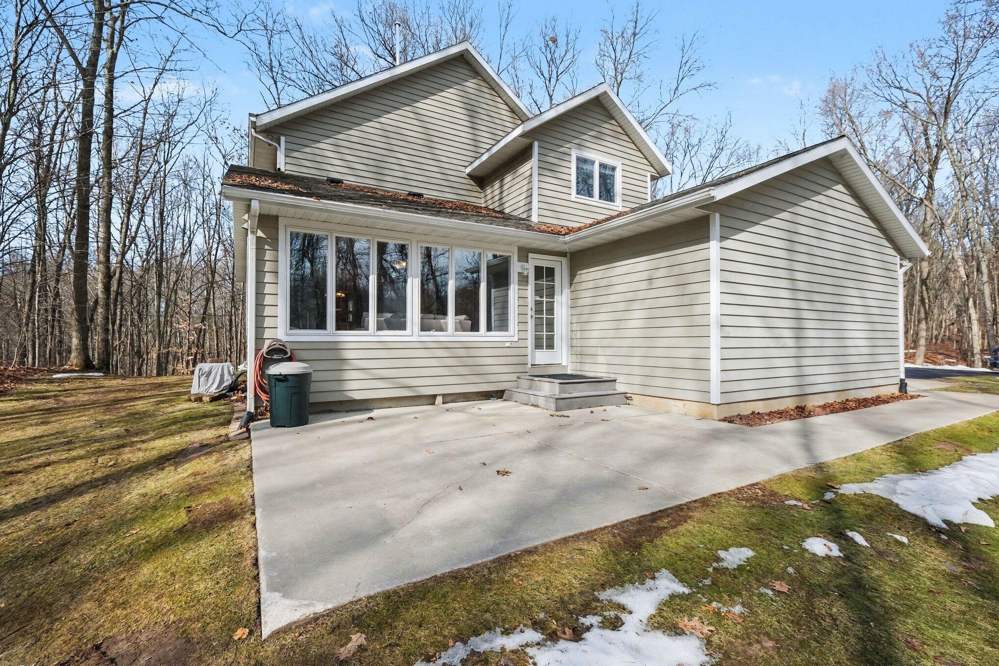 7494 Shelburne Court NE