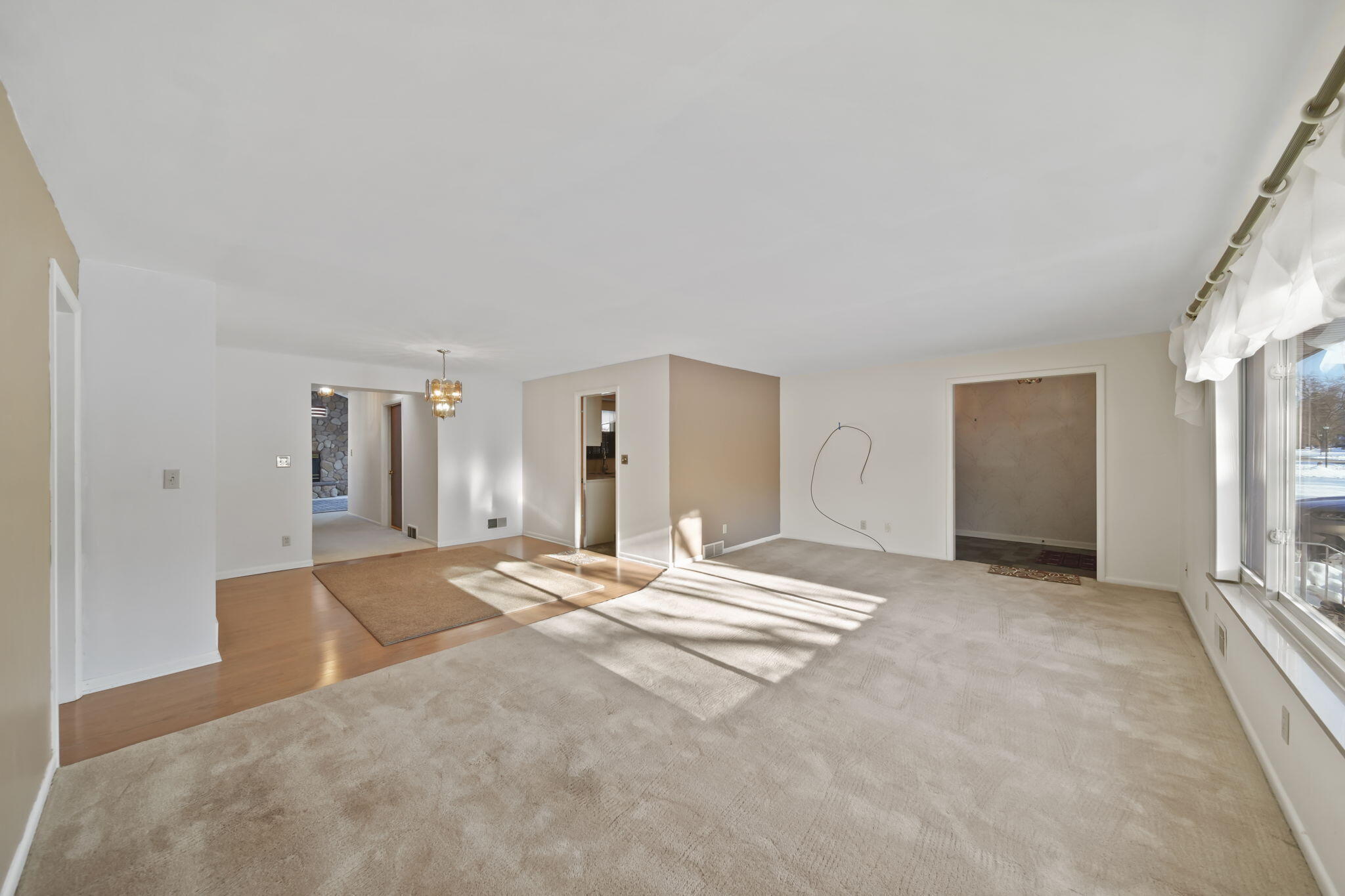 912 Halstead Boulevard