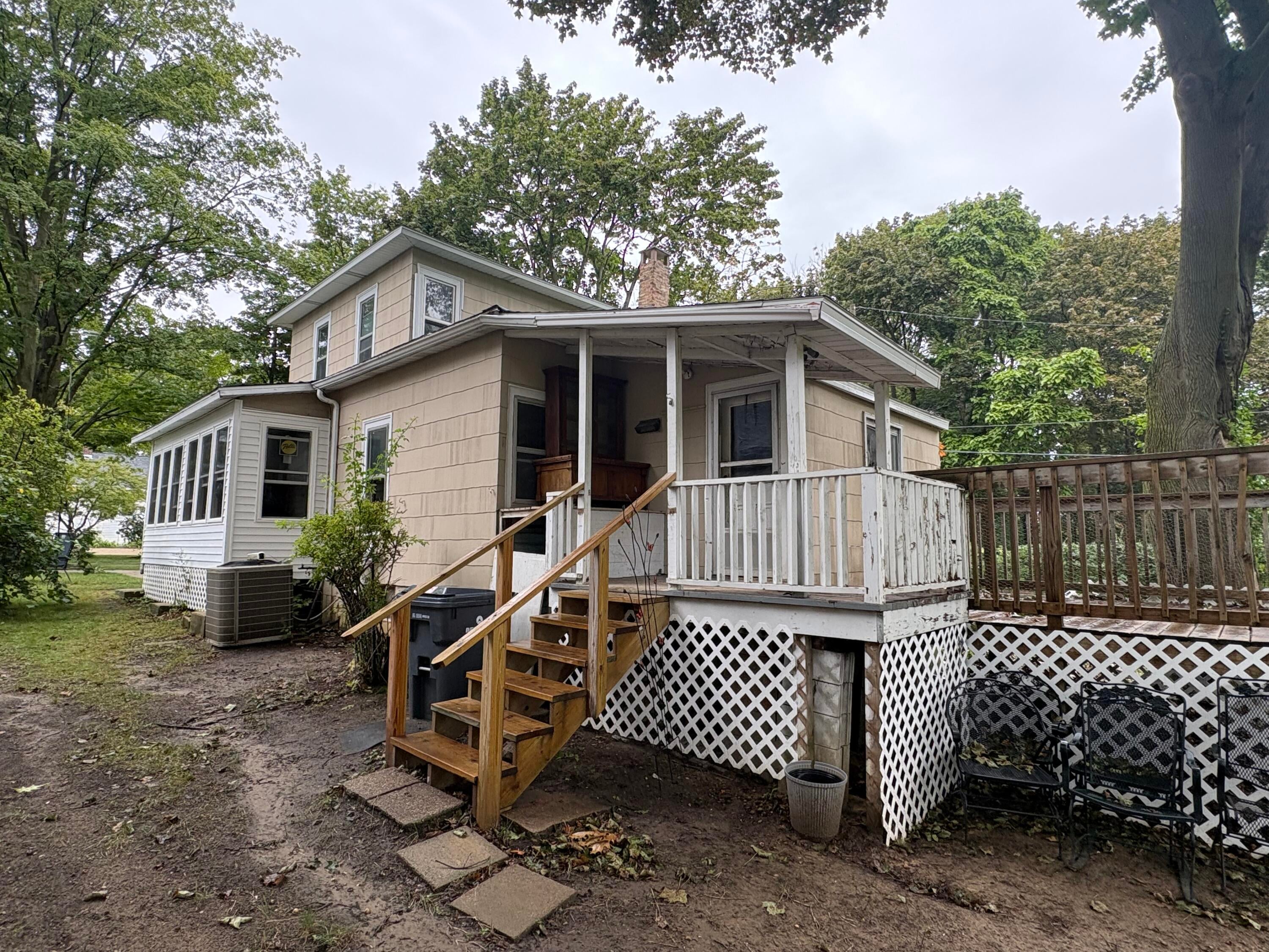 253 Pearl Street
