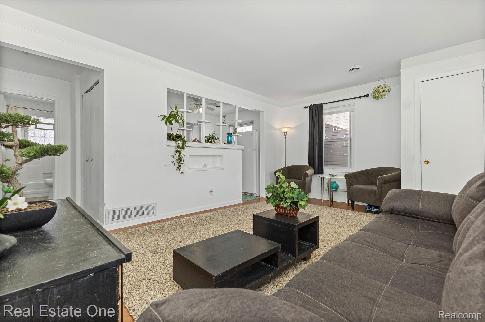 6141 Harrison Street