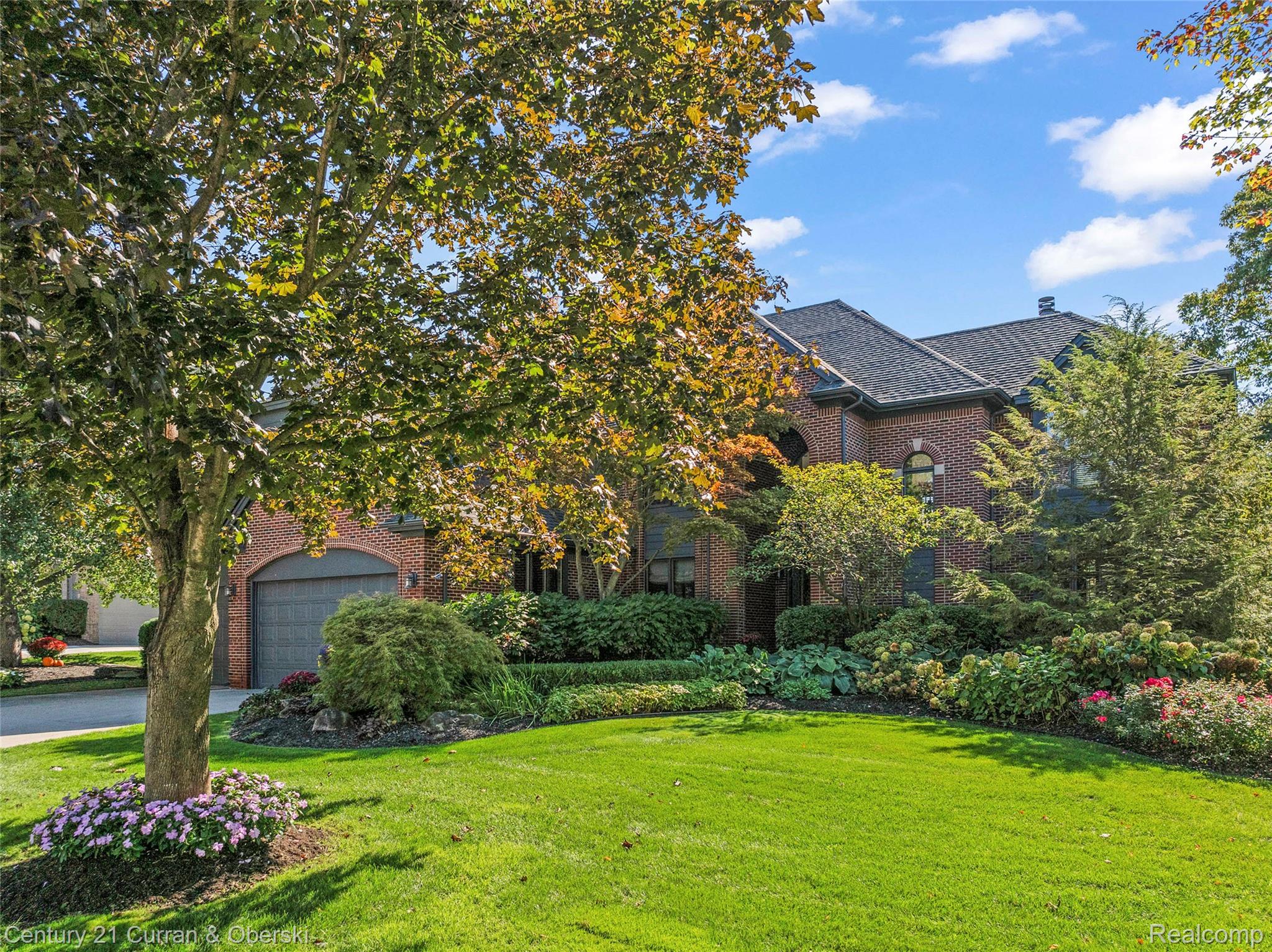 1555 Wandrei Court