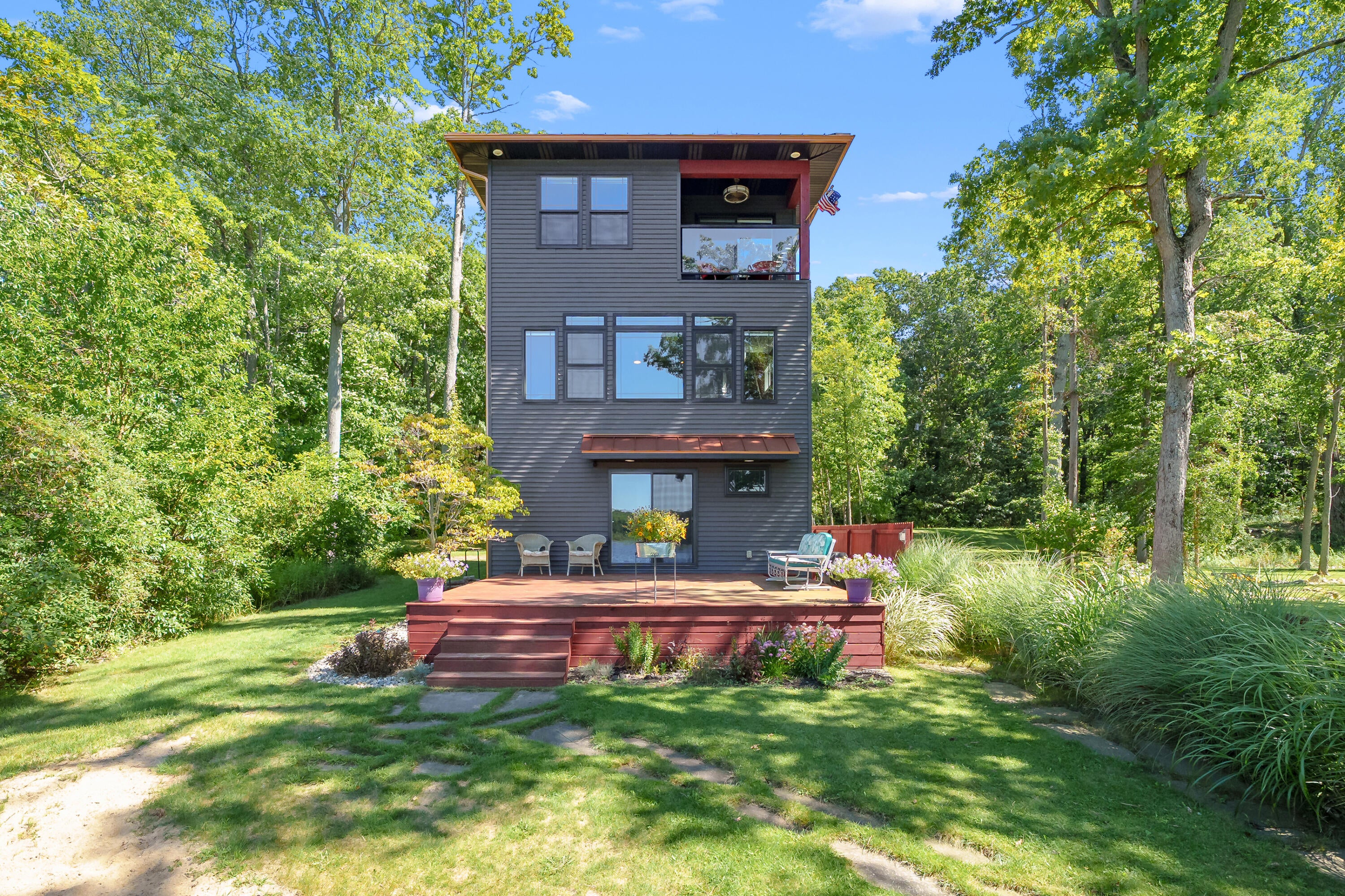 6840 Flower Drive