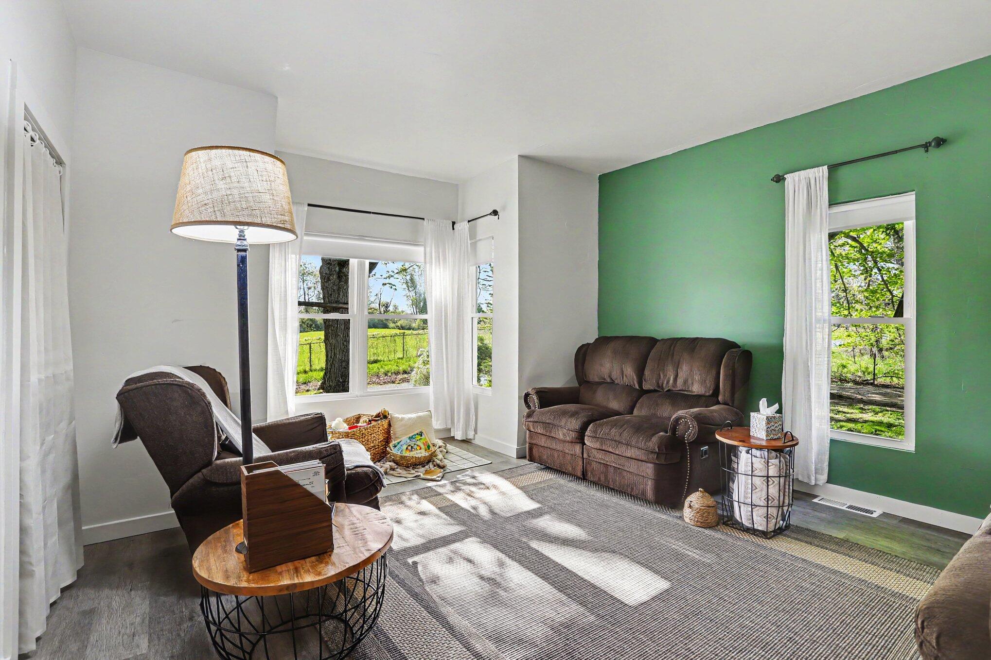 711 N Burr Oak Road