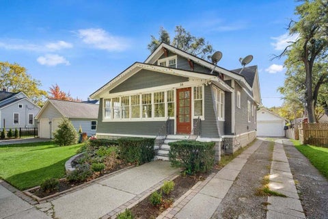 Tiny photo for 16 W 21st Street, Holland City, MI 49423 (MLS # 71026055861)