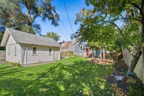 Tiny photo for 16 W 21st Street, Holland City, MI 49423 (MLS # 71026055861)