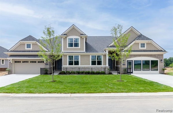 3766 CHATHAM PL, BRIGHTON, MI 48114 - Image 3dd28d979cca7461d6d80bad13c7046d/531551663